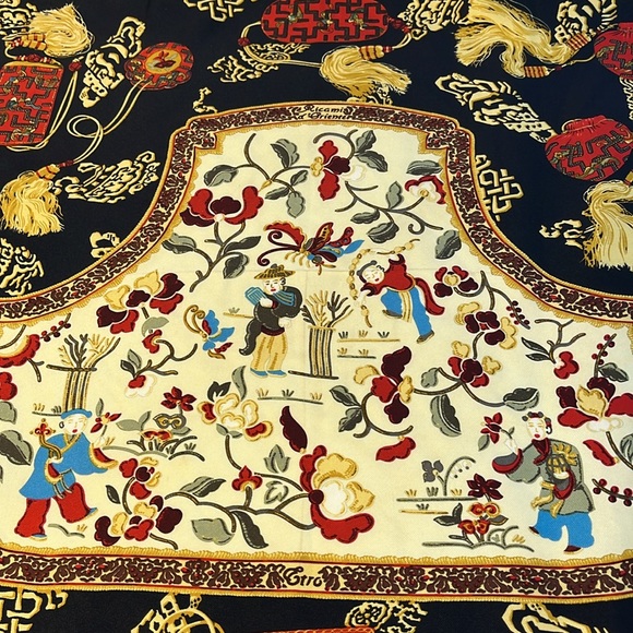 Etro Square Scarf Beautiful Hand Rolled - Picture 5 of 8